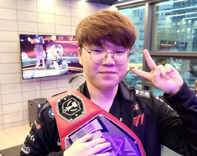 引了大批国 引了大批国