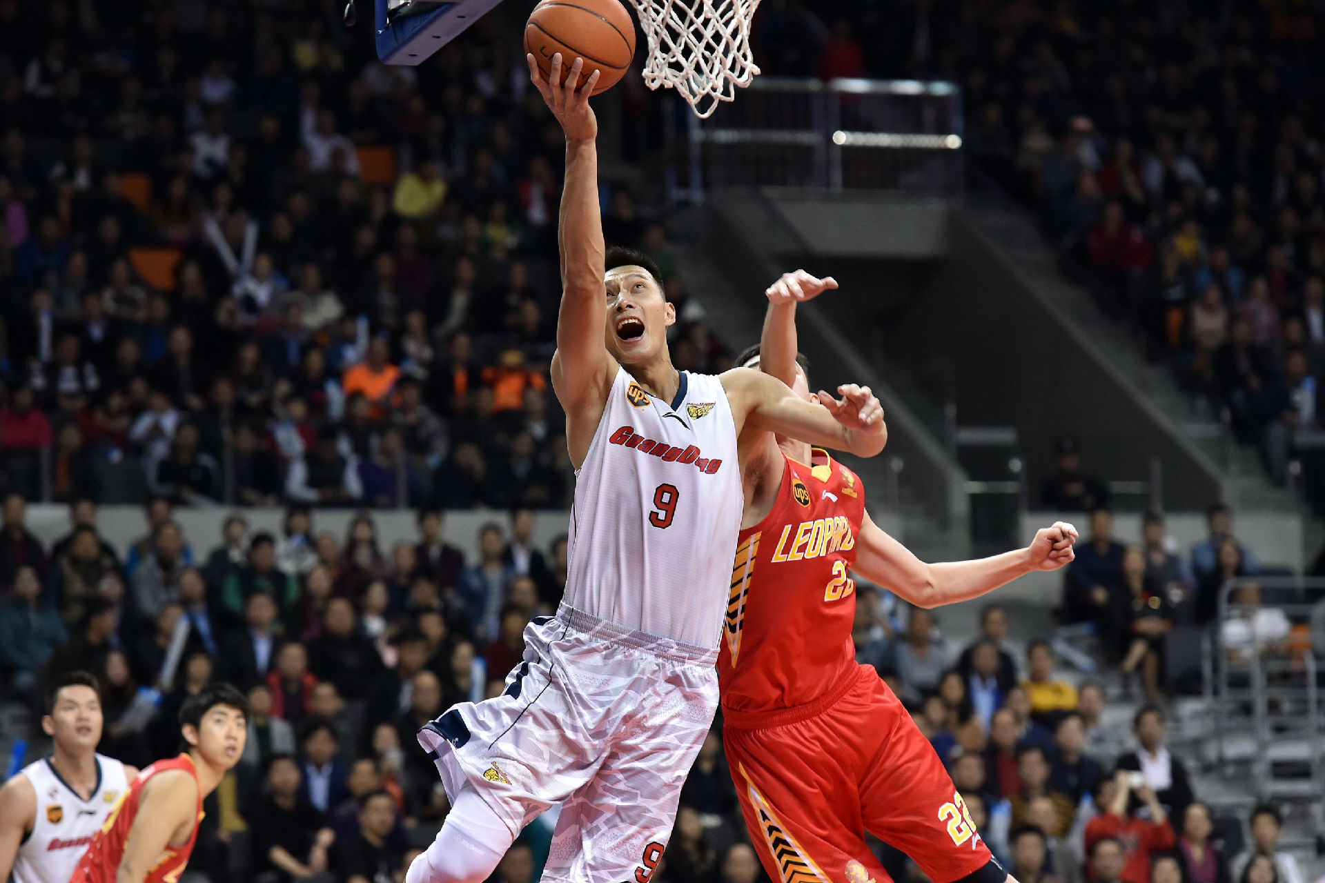 将球精准地 将球精准地