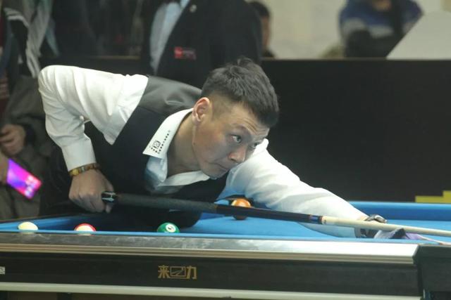 山东男乒的 山东男乒的