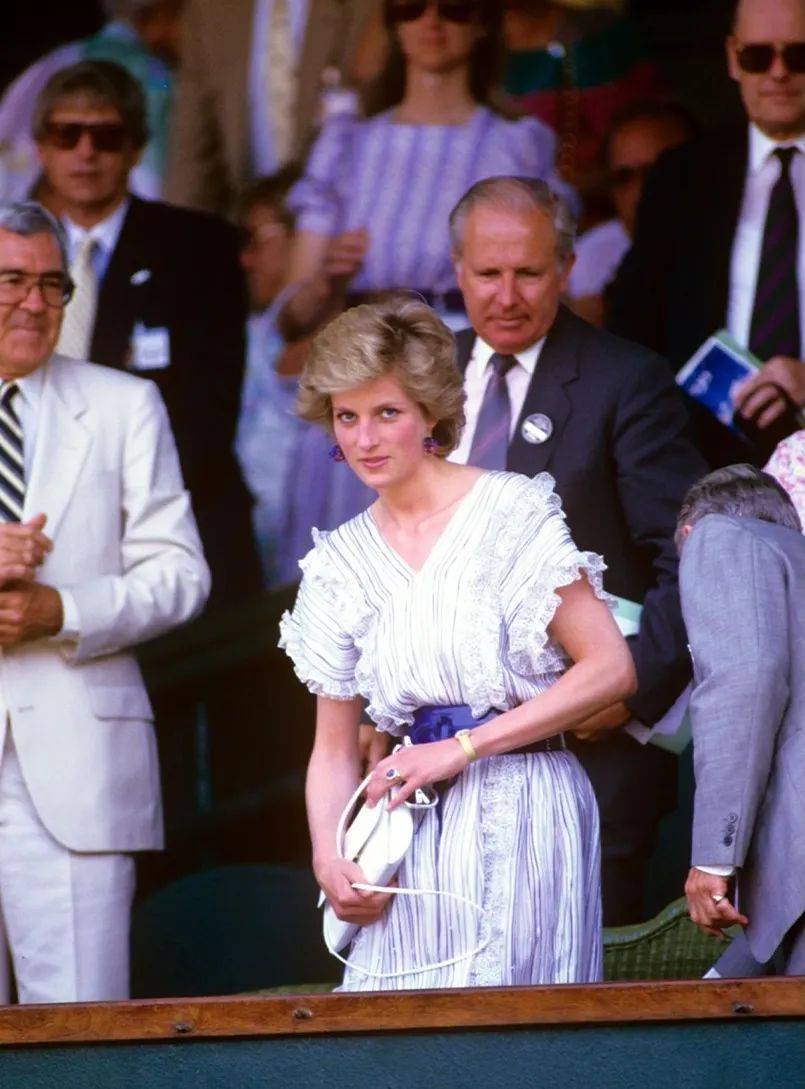 布劳内和萨 布劳内和萨