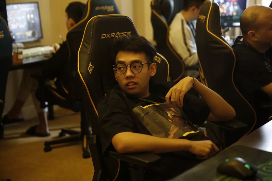 雨天则优先 雨天则优先